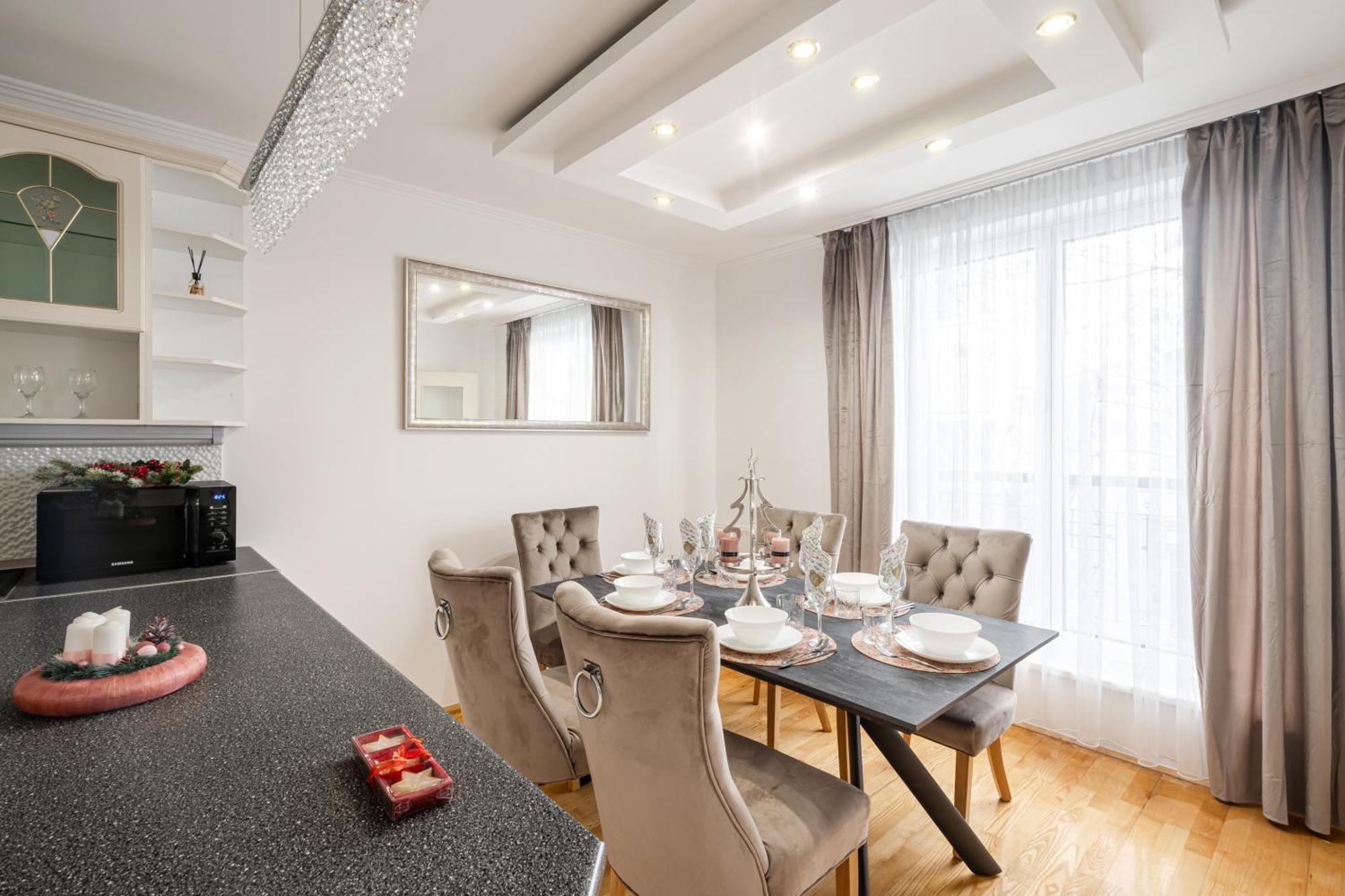 Beautiful Three Bedrooms Apartment With Free Parking Close To The Danube Coast Будапеща Екстериор снимка