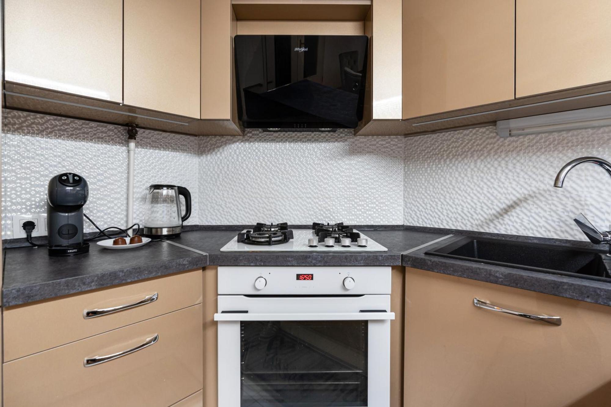 Beautiful Three Bedrooms Apartment With Free Parking Close To The Danube Coast Будапеща Екстериор снимка